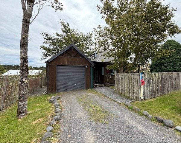 5 Mackenzie Street, WAIMARINO, OWHANGO - Carousel 2