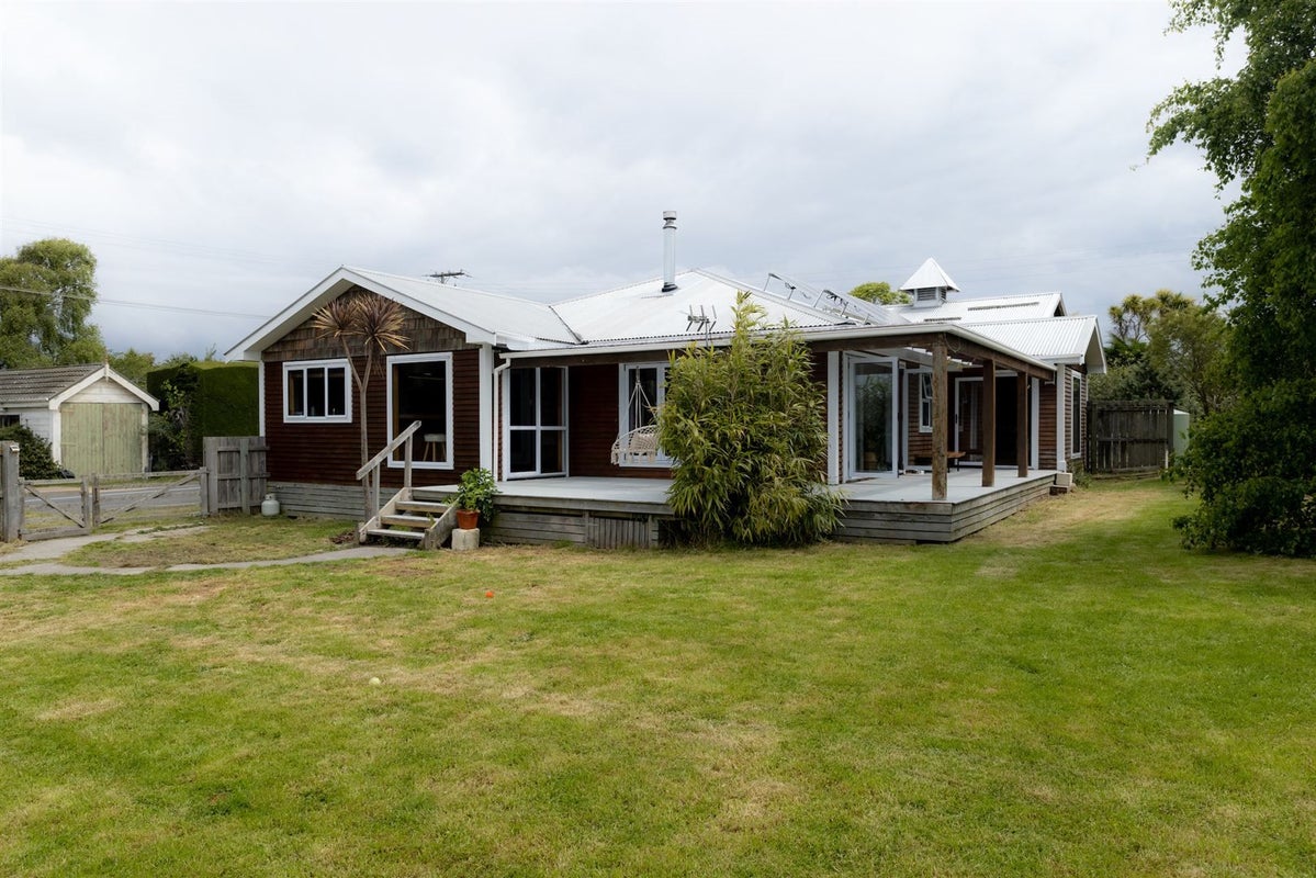 43 Hill Road, Warrington, Waikouaiti - Carousel 1