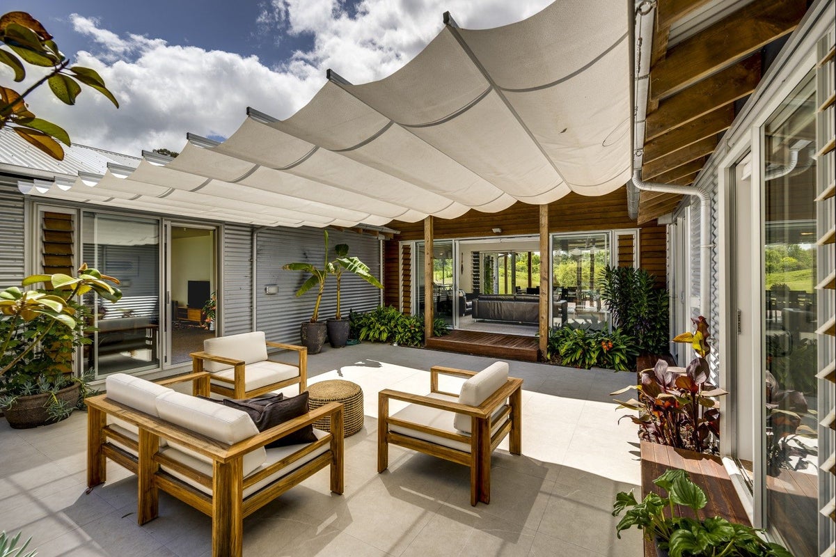 19 Endsleigh Drive, Havelock North, Hastings - Carousel 1