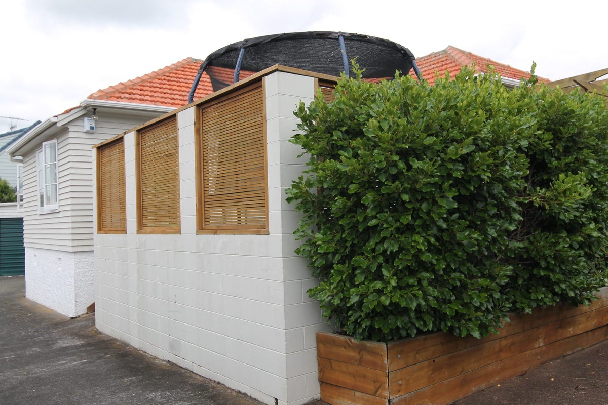 38 Waiohua Road, Greenlane, Auckland - Carousel 2