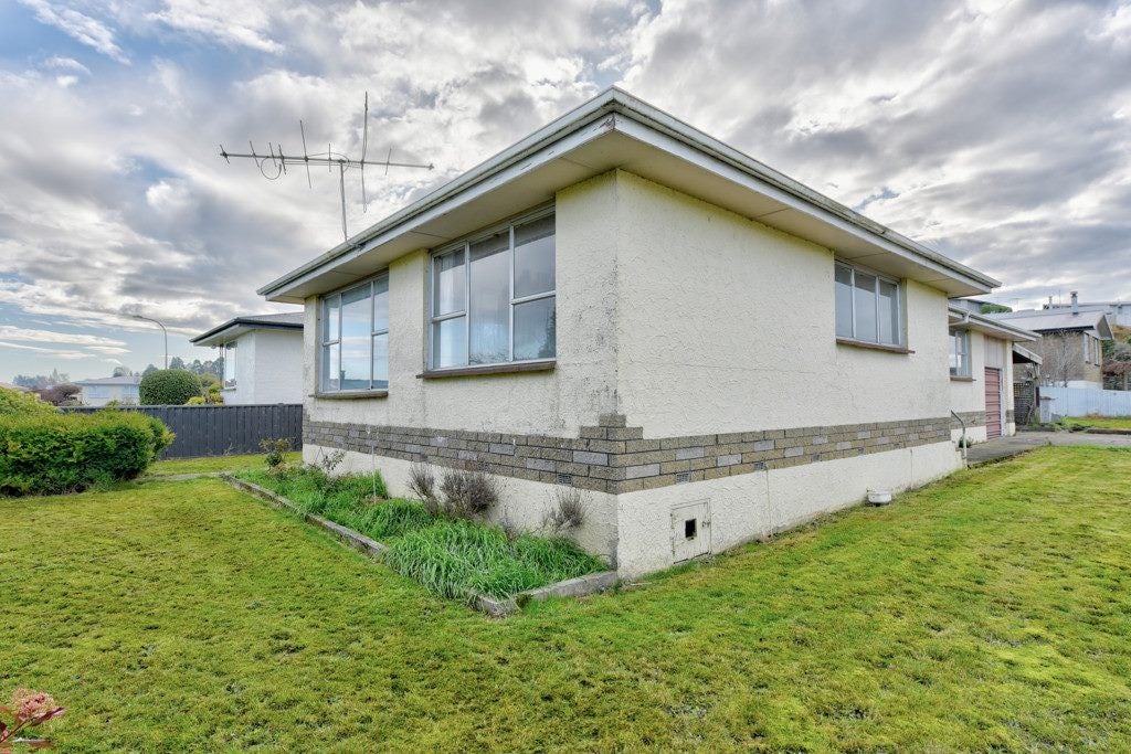 6 Dale Crescent, East Gore, Gore - Carousel 2