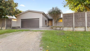 57 Dixie Street, Te Horo Beach - Carousel 1