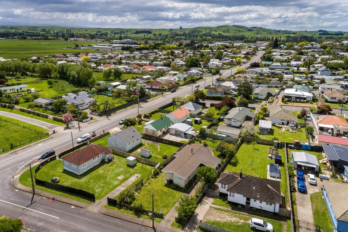 2A Freyberg Terrace, Waipukurau, Waipukurau - Carousel 31