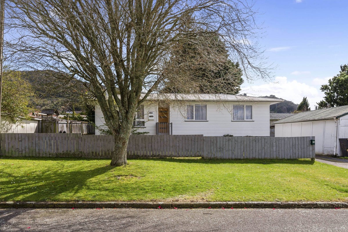 15 Ross Road, Western Heights, Rotorua - Carousel 1