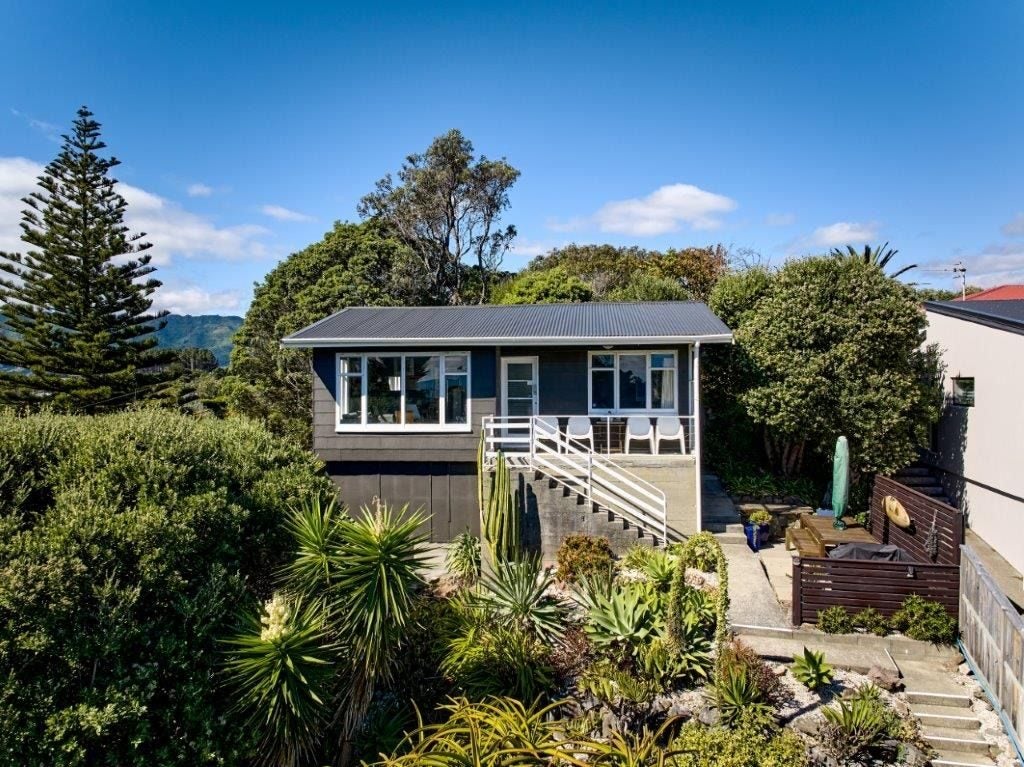 52 Tutere Street, Waikanae Beach, Waikanae - Carousel 1