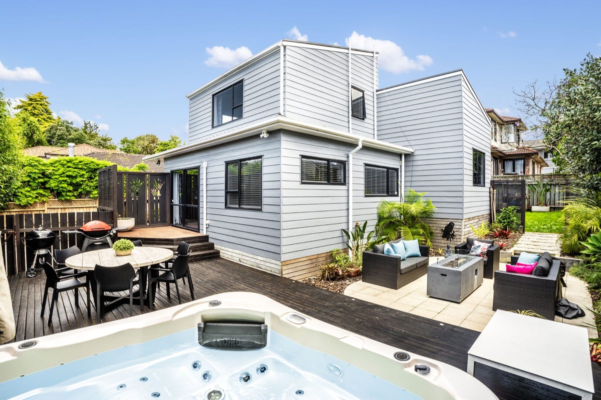 36A Haig Avenue, Mount Roskill, Auckland - Carousel 1