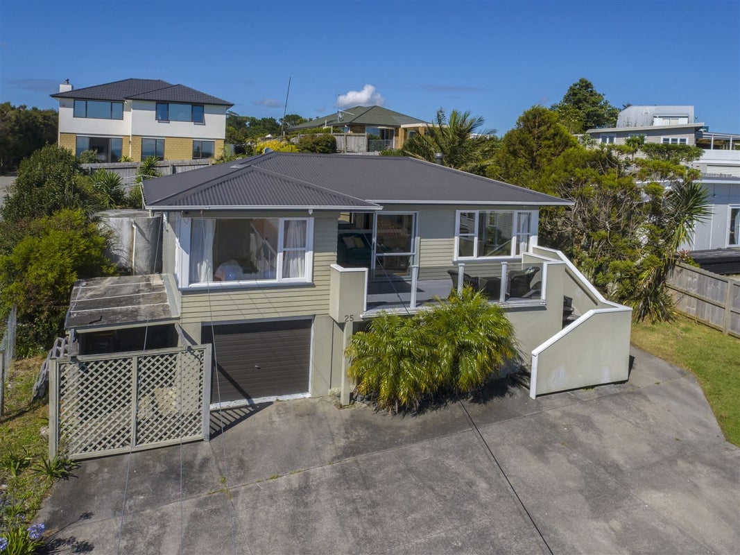 25 Brightside Road, Stanmore Bay, Whangaparaoa - Carousel 1