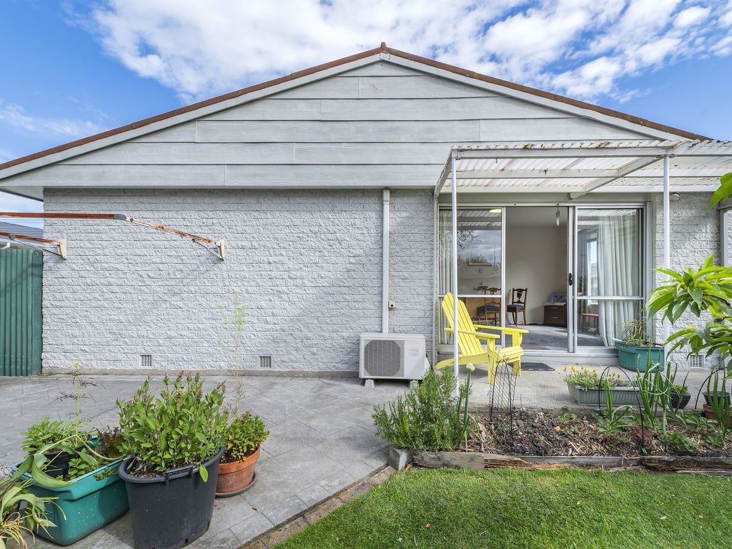 4/557 Gloucester Street, Linwood, Christchurch - Carousel 2