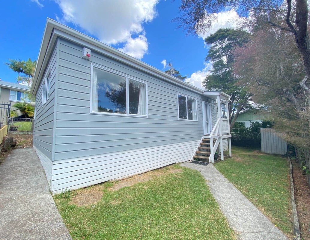 2/54 Gibraltar Street, Howick, Auckland - Carousel 1