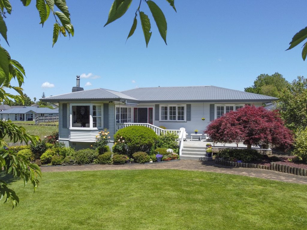71 Herbert Street, Kihikihi, Te Awamutu - Carousel 1
