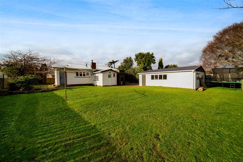 12 Pitt Street, Normanby, Hawera - Carousel 17
