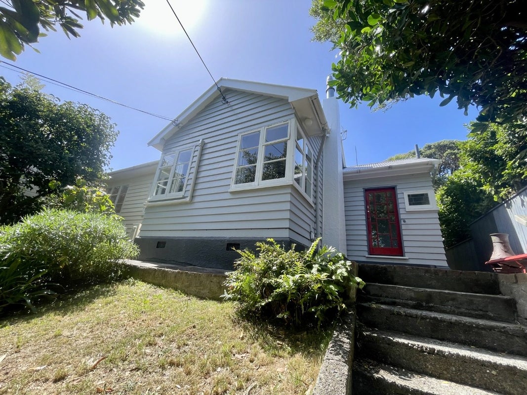 27 Harland Street, Brooklyn, Wellington - Carousel 1