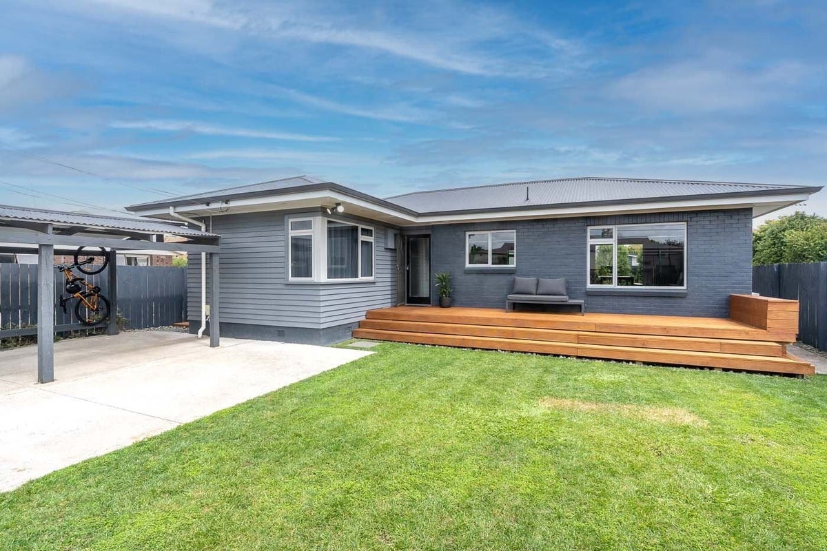 3 Duncan Road, St Andrews, Hamilton - Carousel 1