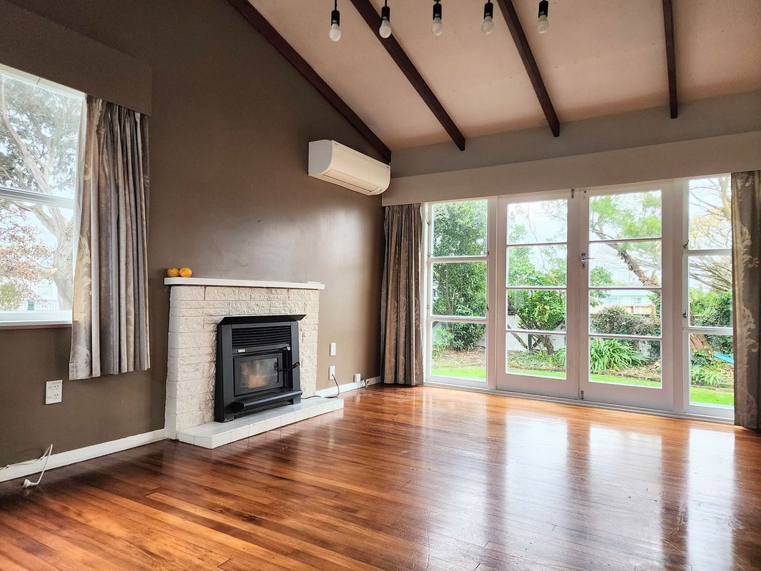 3 Hunter Street, Milson, Palmerston North - Carousel 2