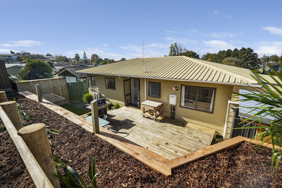 432A Kahikatea Drive, Dinsdale, Hamilton - Carousel 21