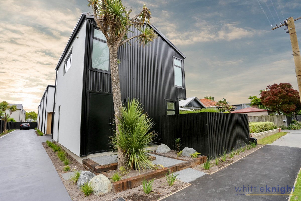 1/113 Bishop Street, St Albans, Christchurch - Carousel 1