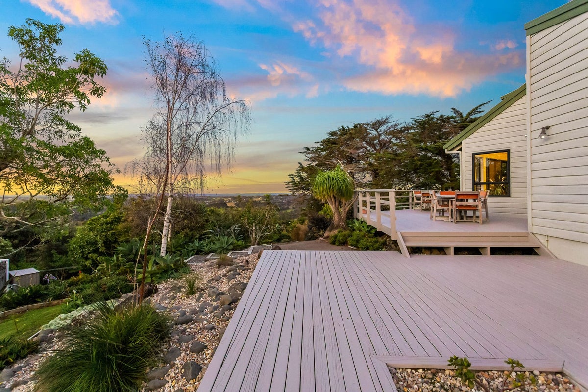 17 Te Henga Road, Henderson - Carousel 2
