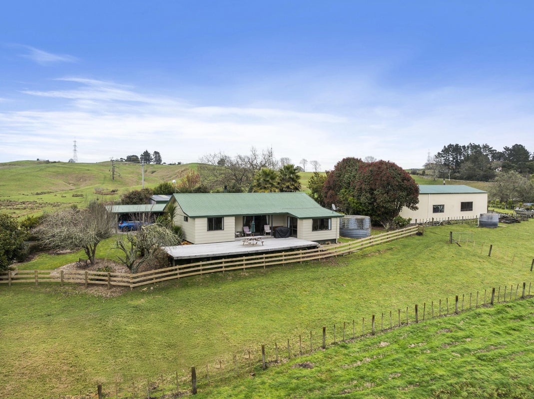 964 Churchill Road, Pukekawa, Tuakau - Carousel 1