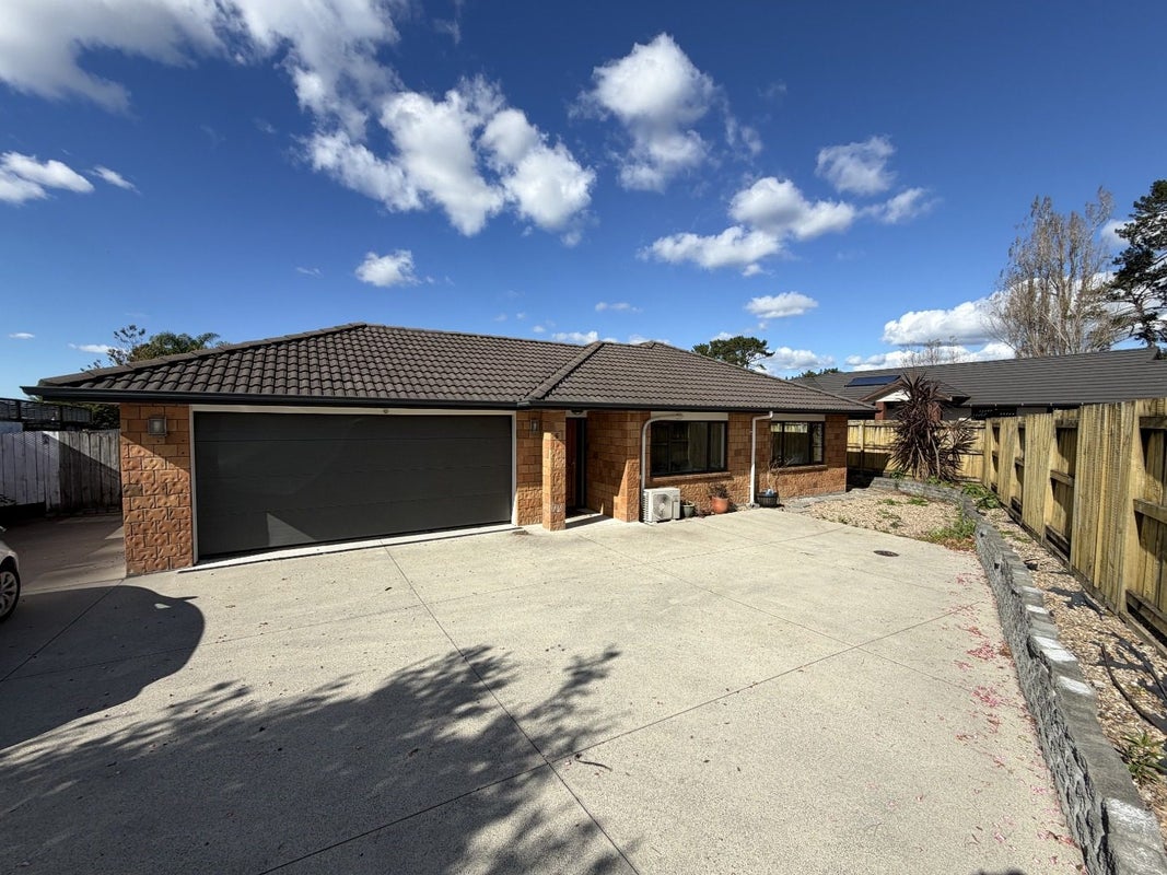 5 Quail Court, Pyes Pa, Tauranga - Carousel 1
