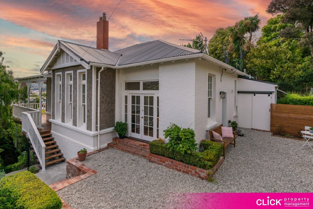 47 Easther Crescent, Kew, Dunedin - Carousel 1