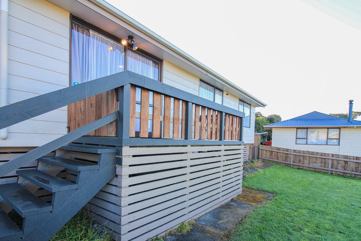 32 Owhiti Street, Titahi Bay, Porirua - Carousel 20