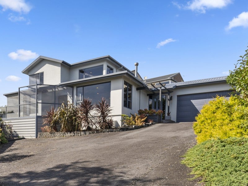 12B Rimu Street, Strandon, New Plymouth - Carousel 1