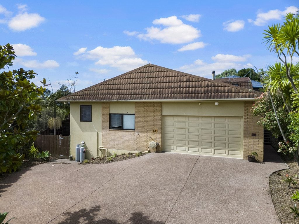 12 Dacre Grove, Gulf Harbour, Whangaparaoa - Carousel 1