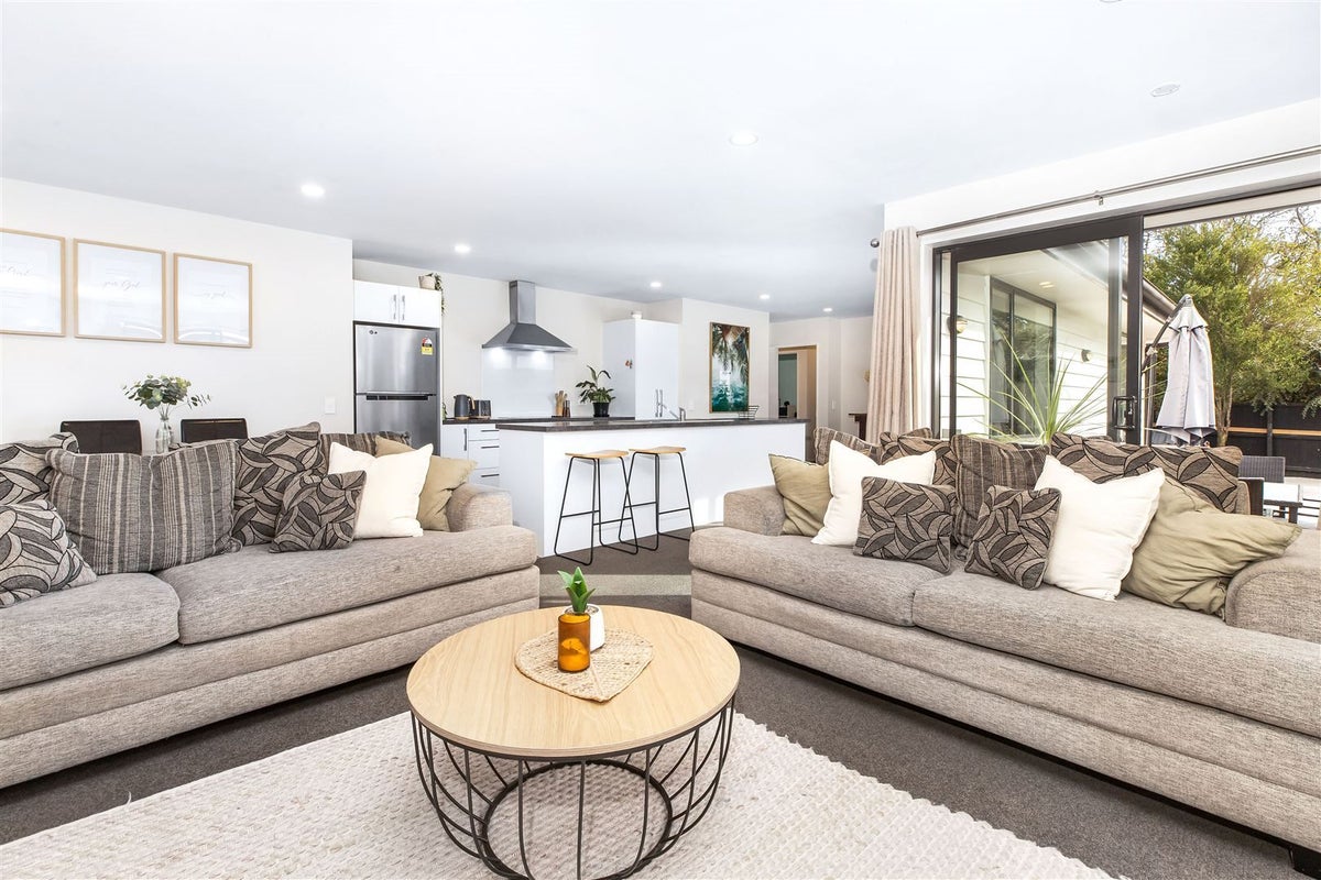 118 Aldwins Road, Phillipstown, Christchurch - Carousel 2
