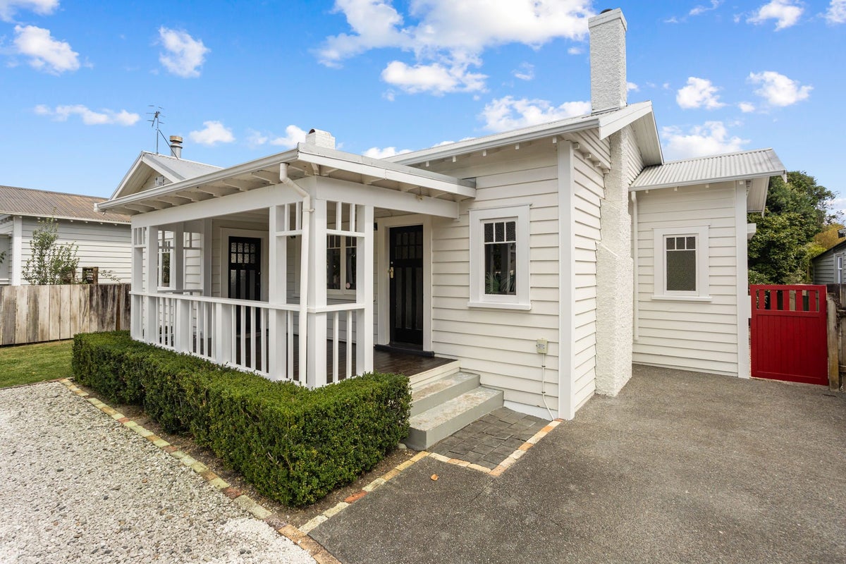 3 Marne Street, Claudelands, Hamilton - Carousel 2