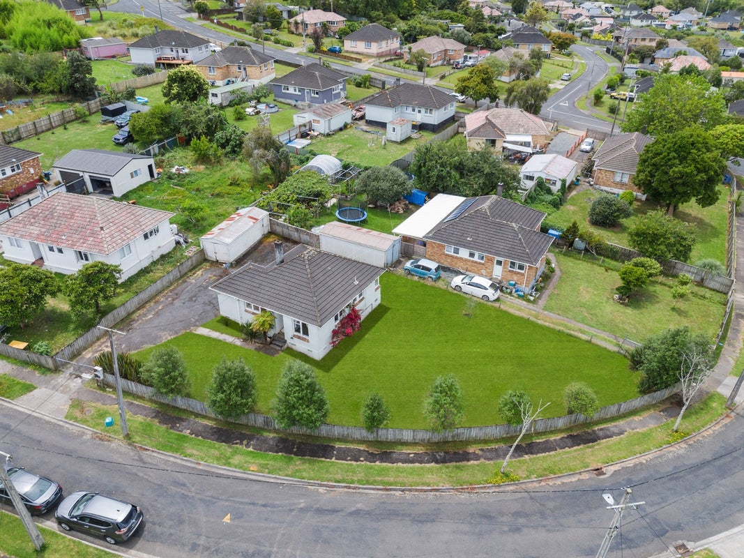 27 Kohekohe Street, MEREMERE, MERCER - Carousel 2