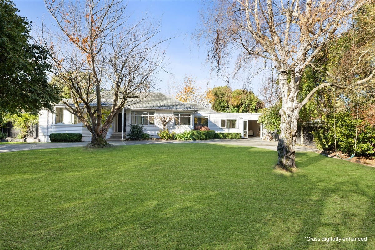 36 Gregan Crescent, Burnside, Christchurch - Carousel 1