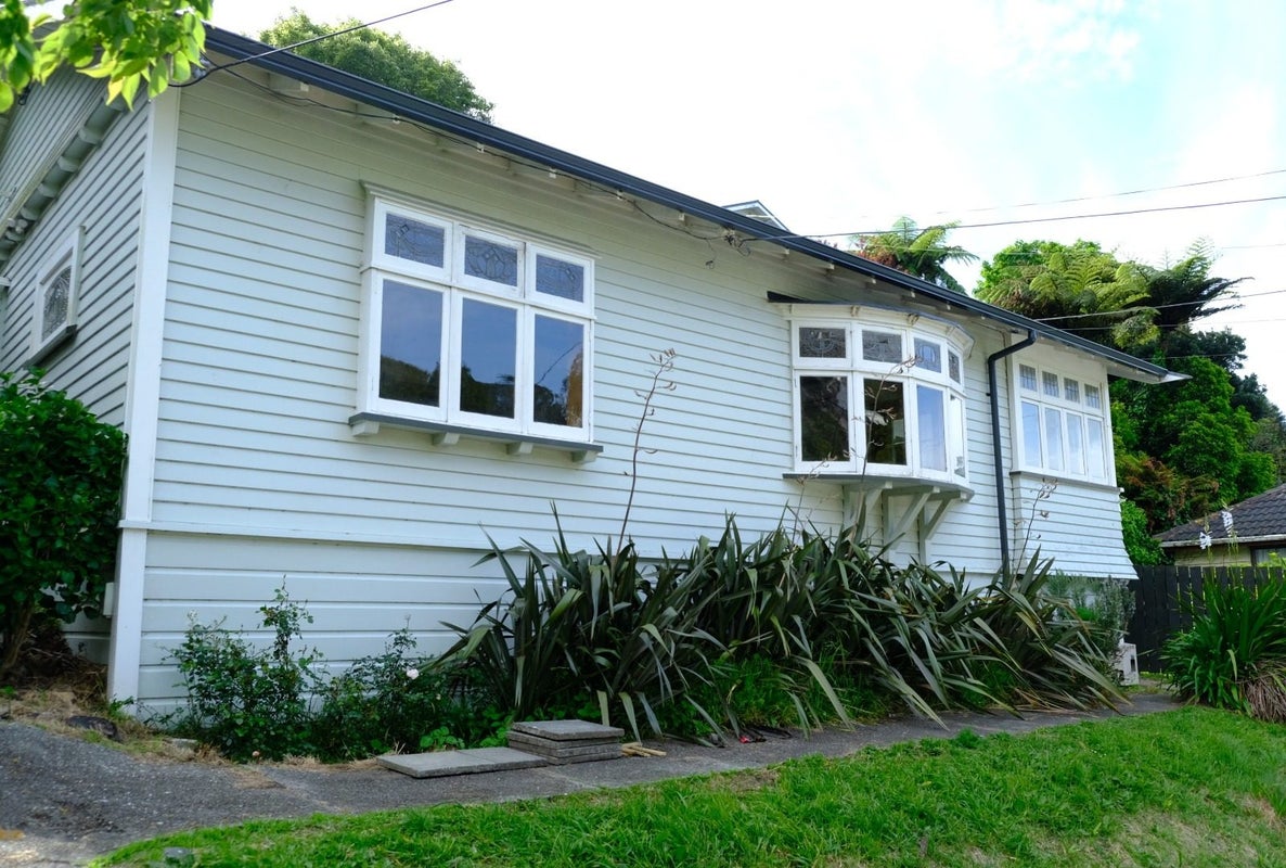 49 Oban Street, Wadestown, Wellington - Carousel 1