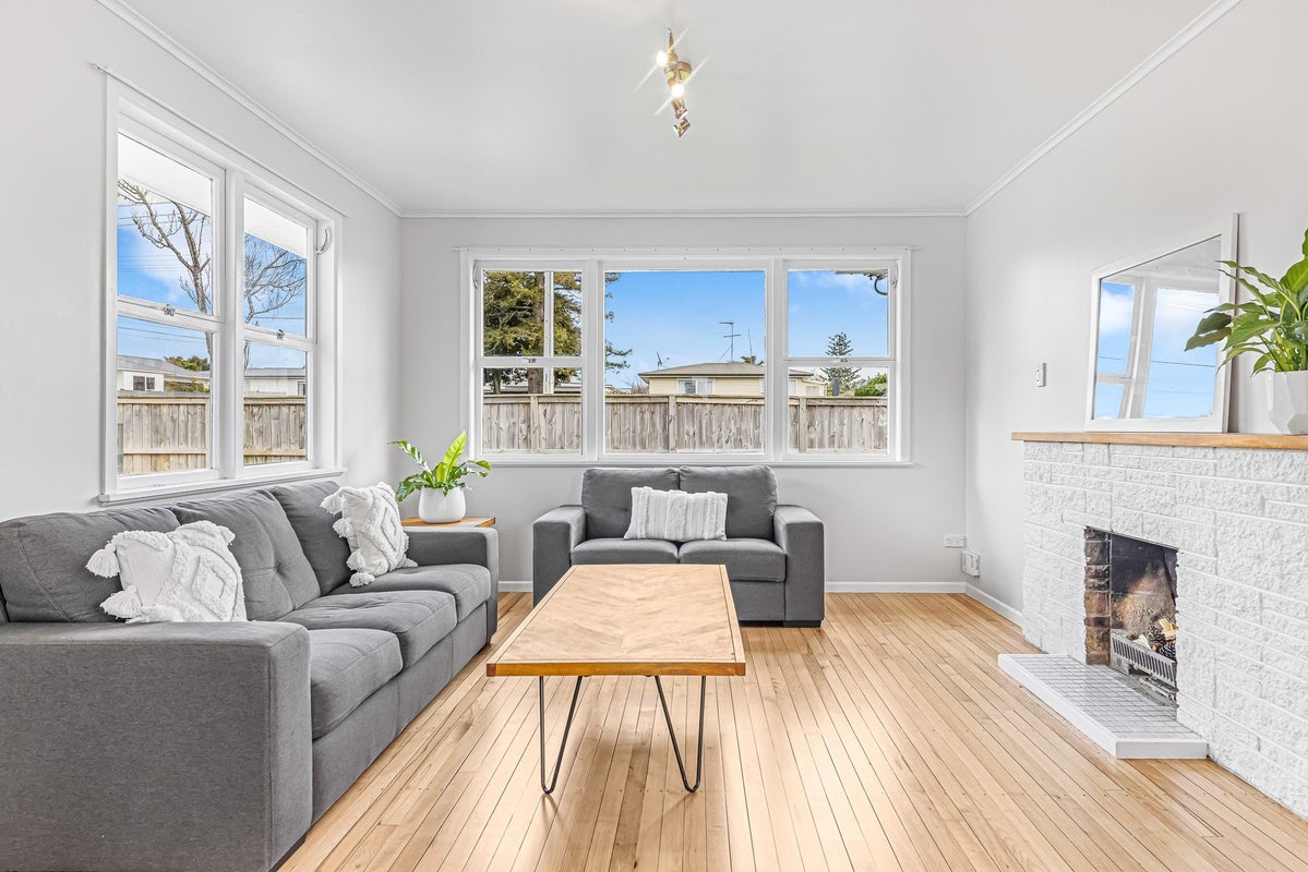 1/221 Birkdale Road, Birkdale, Auckland - Carousel 2