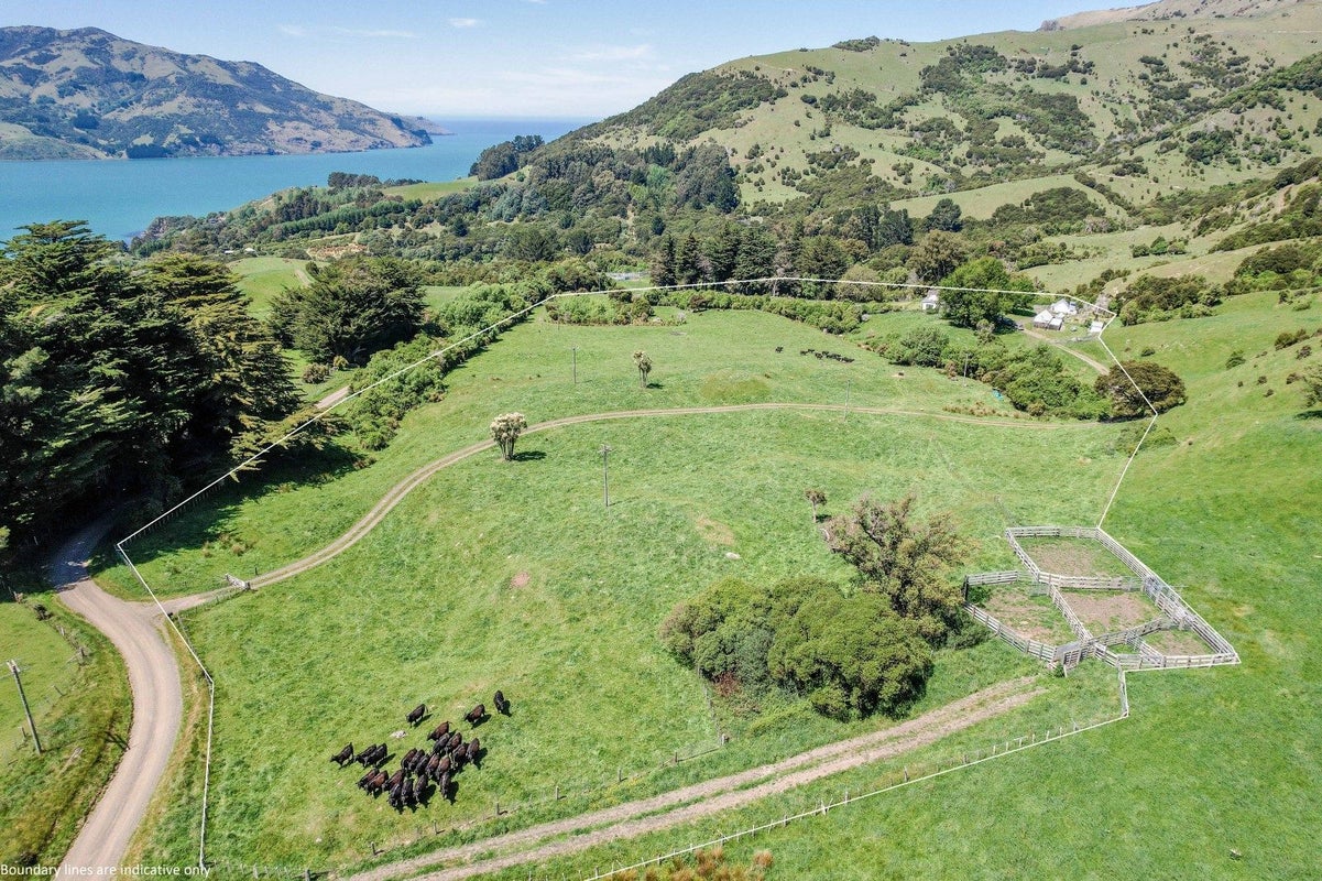 179 Jubilee Road, Wainui, Akaroa - Carousel 34