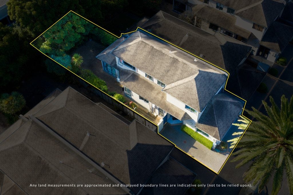 13 Canterbury Park Lane, Ellerslie, Auckland - Carousel 31