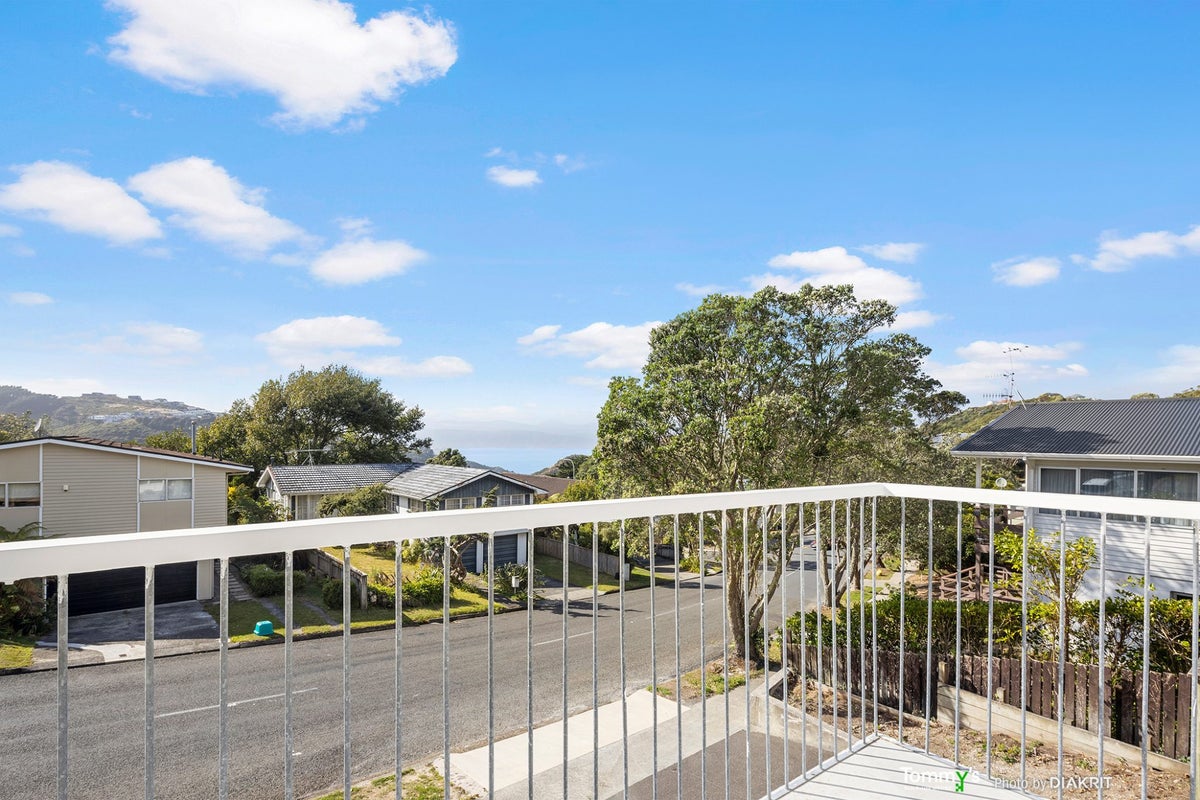 7 John Sims Drive, Broadmeadows, Wellington - Carousel 2