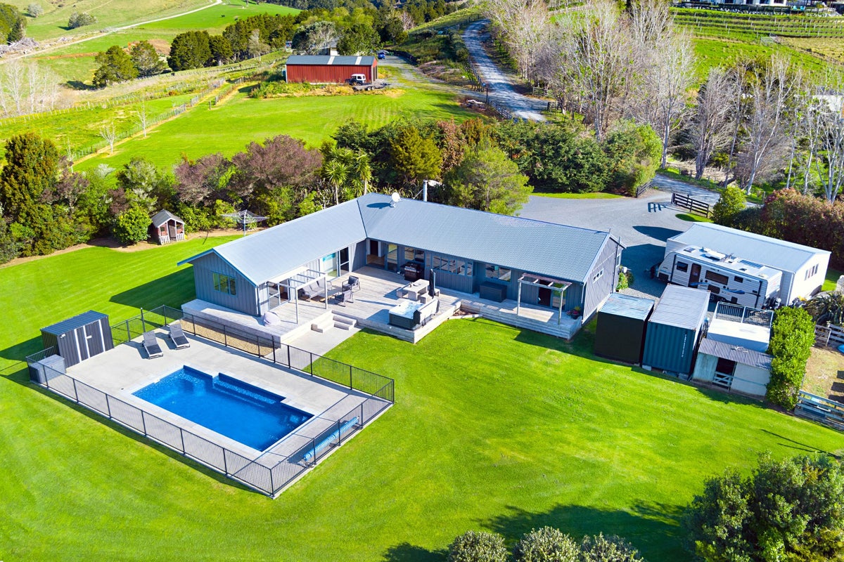 538 Whangaripo Valley Road, Whangaripo, Wellsford - Carousel 1