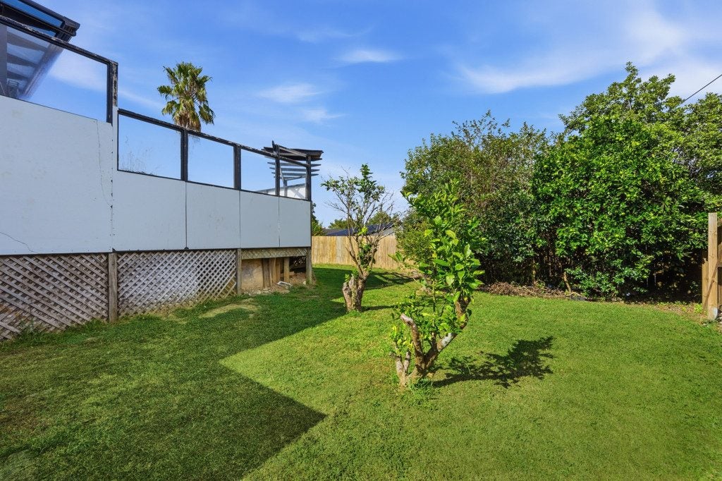 18 Murray Road, Te Atatu Peninsula, Auckland - Carousel 15