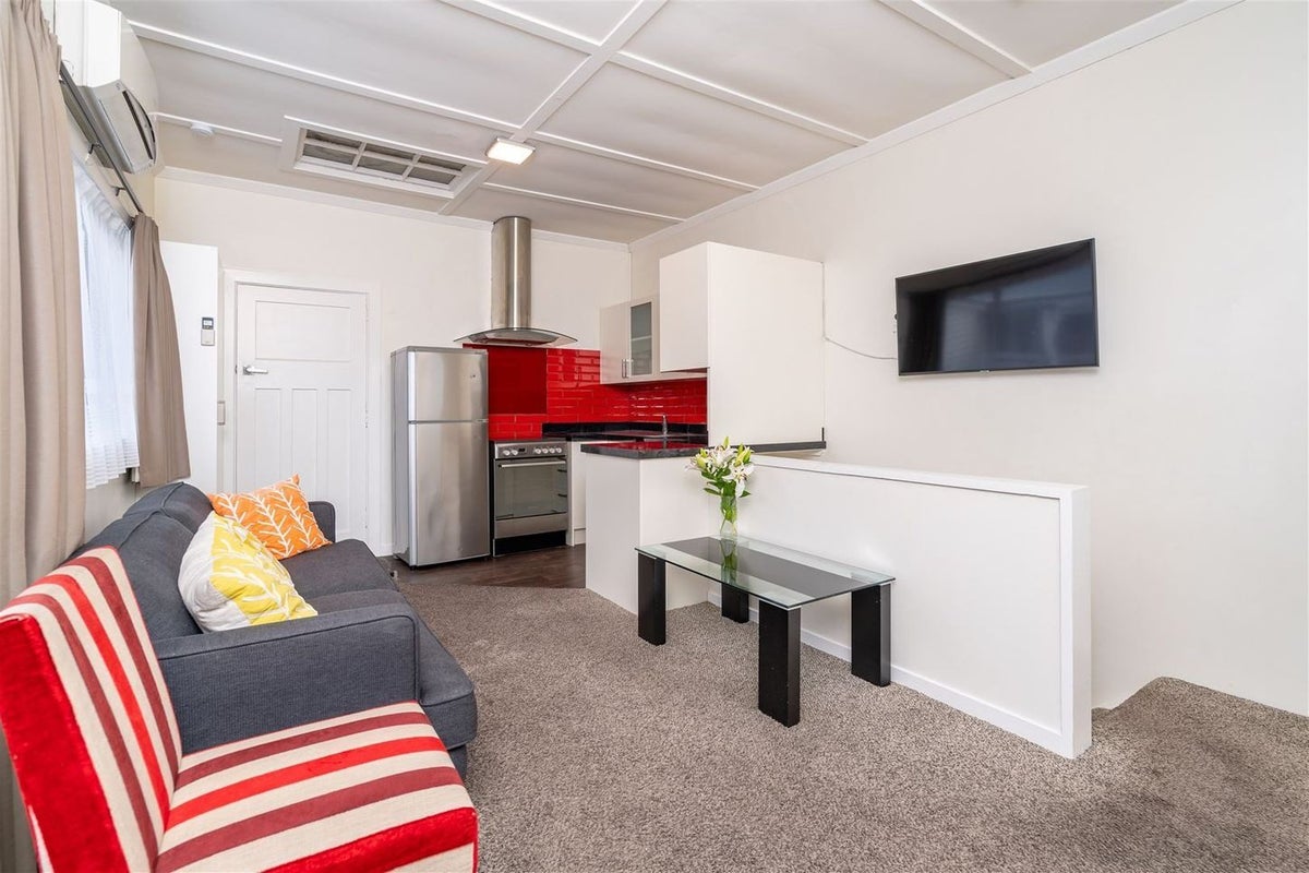 128 Taieri Road, Kaikorai, Dunedin - Carousel 2