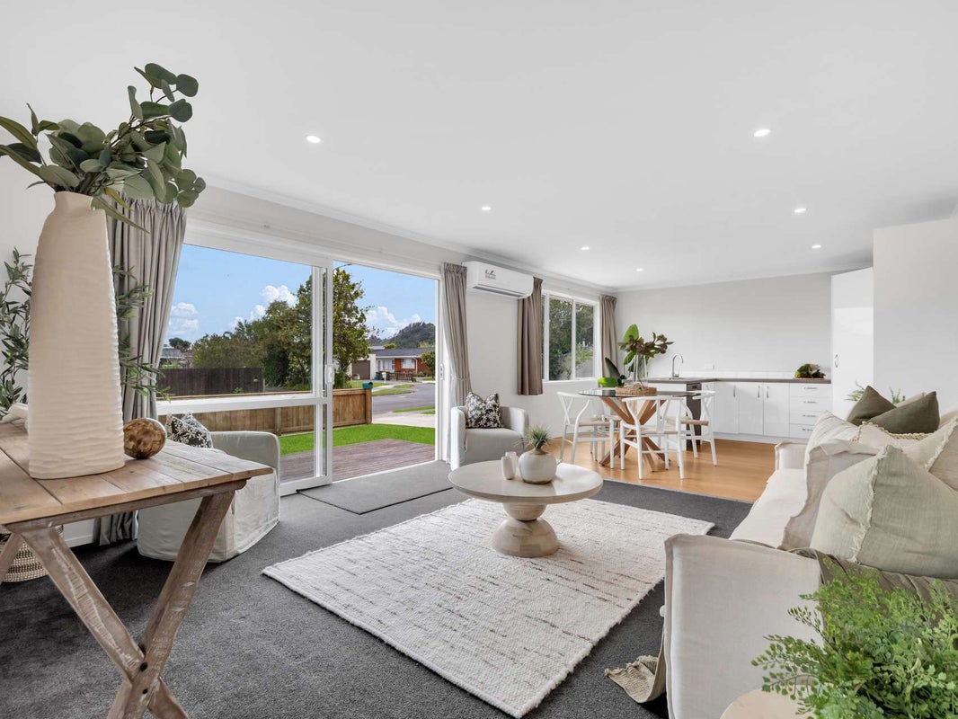 10 Peter Snell Street, Whakatane, Whakatane - Carousel 2