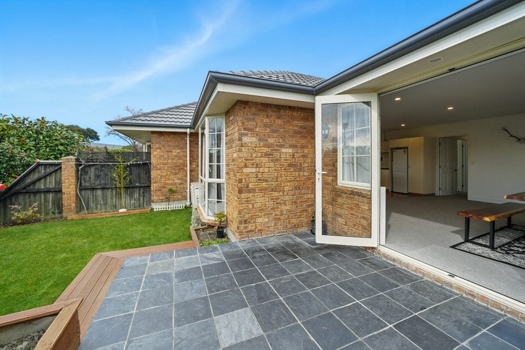 43 Parade Court, Addington, Christchurch - Carousel 14