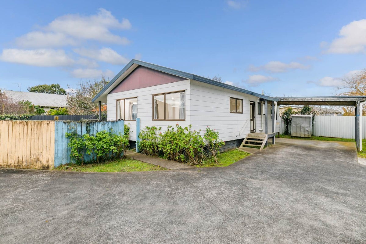 2/149A Favona Road, Favona, Auckland - Carousel 1