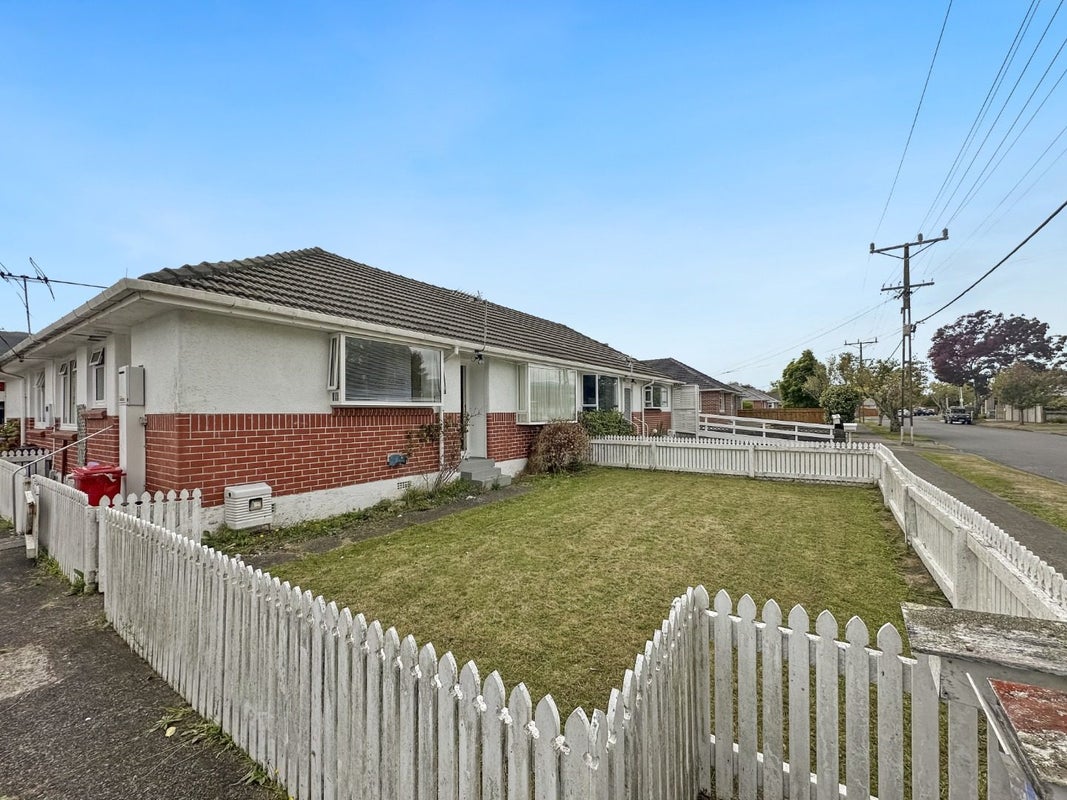 28 Marion Street, Silverstream, Upper Hutt - Carousel 1