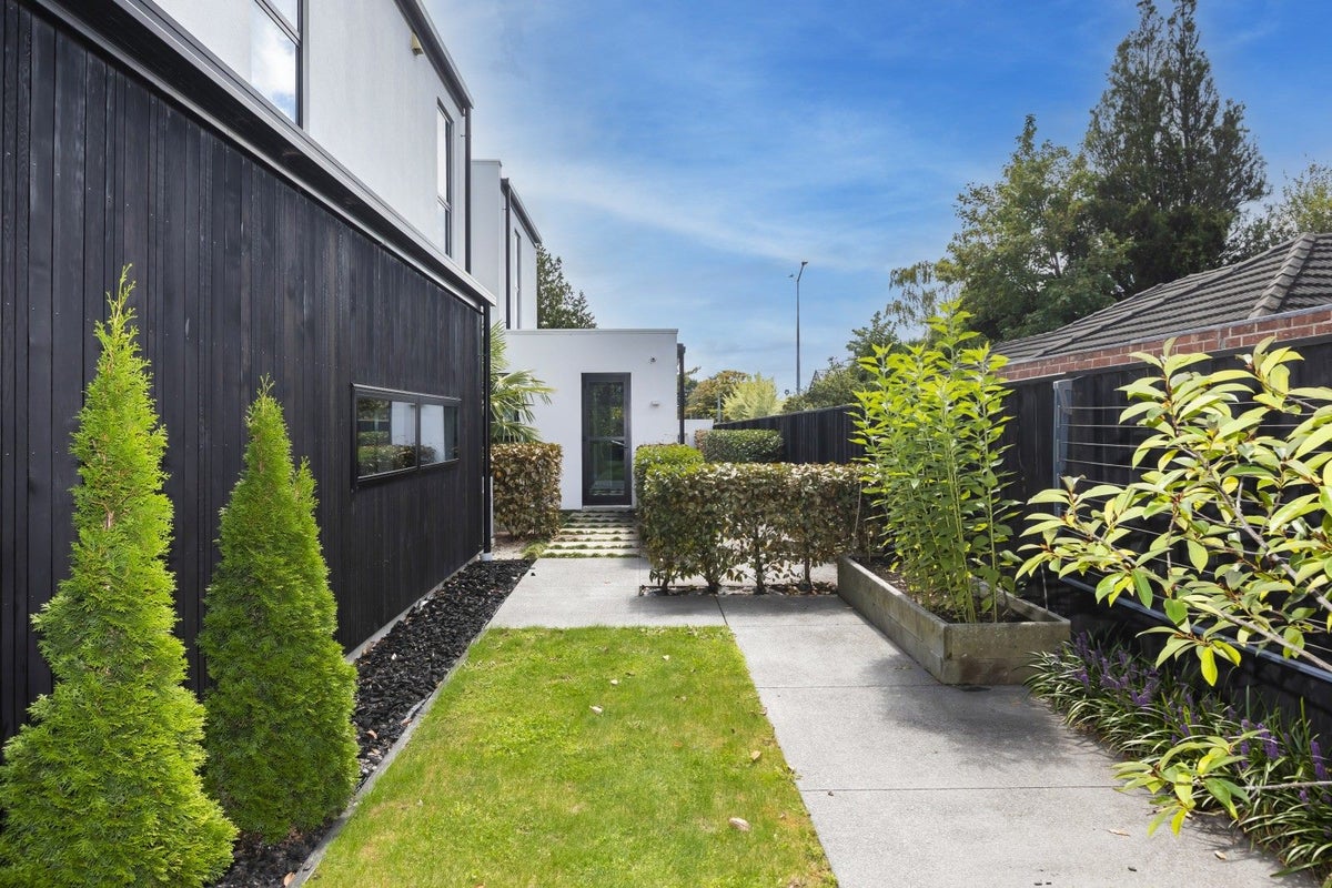 79 Fendalton Road, Fendalton, Christchurch - Carousel 39