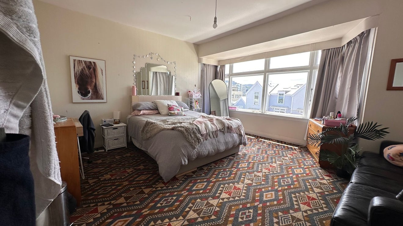42 Pirie Street, Mount Victoria, Wellington - Carousel 1