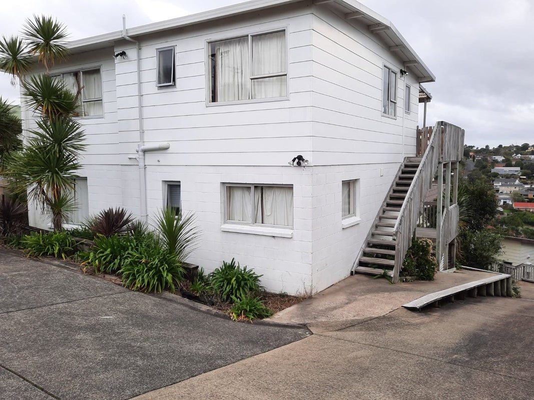 105A Arran Road, Browns Bay, Auckland - Carousel 1