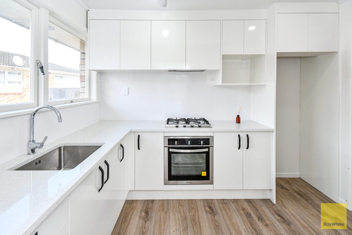 2/8 Grantham Road, Papatoetoe, Auckland - Carousel 2