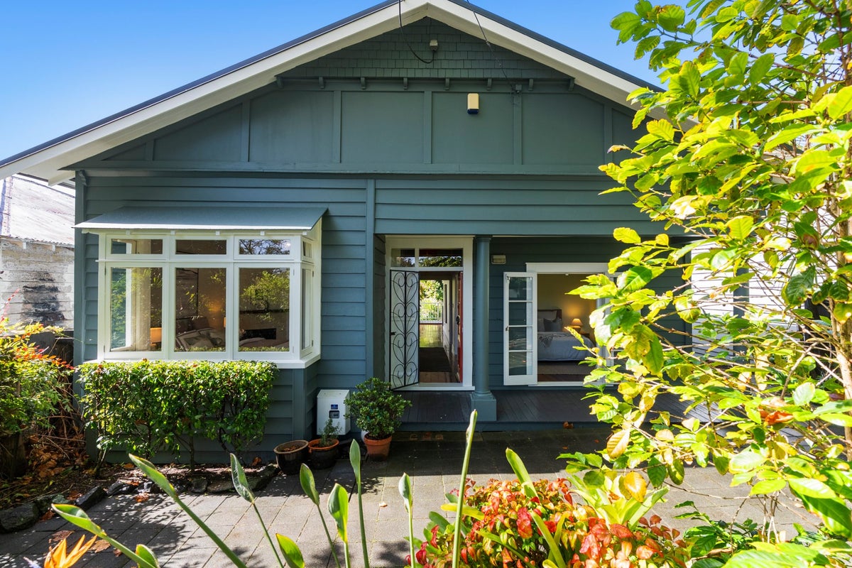 73 Selbourne Street, Grey Lynn, Auckland - Carousel 2