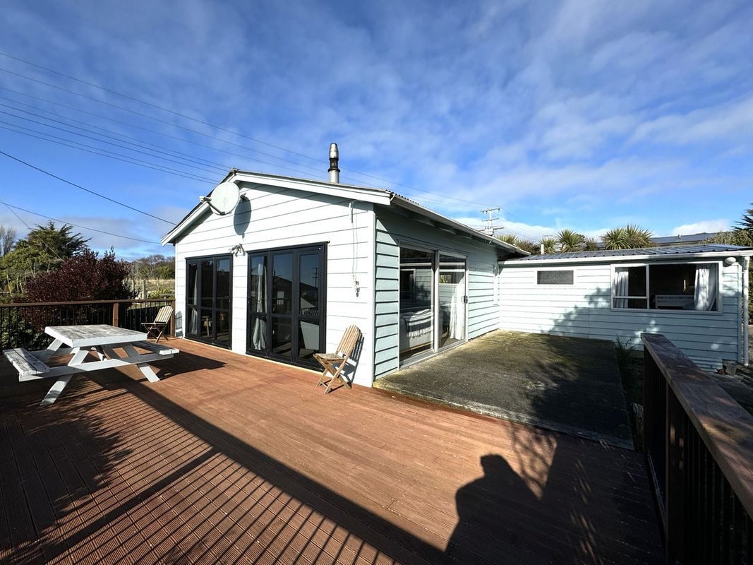 6 Kamahi Street, Balclutha - Carousel 1