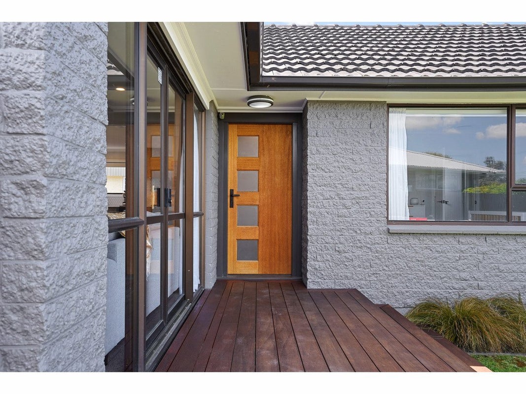5 Carbine Place, Sockburn, Christchurch - Carousel 1
